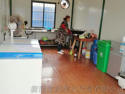 集装箱食堂
